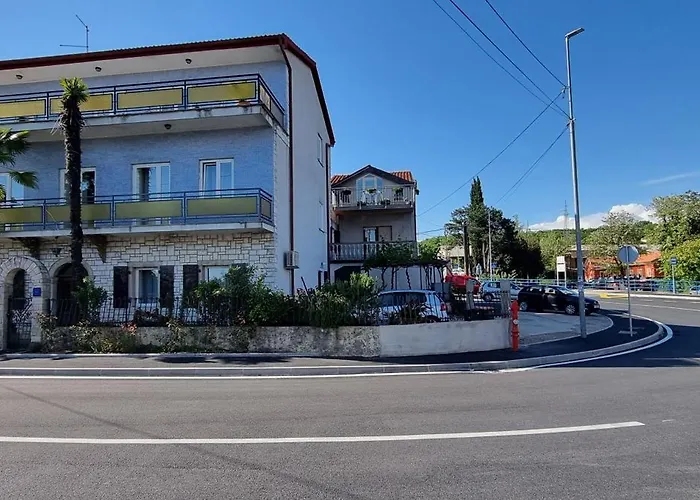 Tri Palme Apartman Matulji