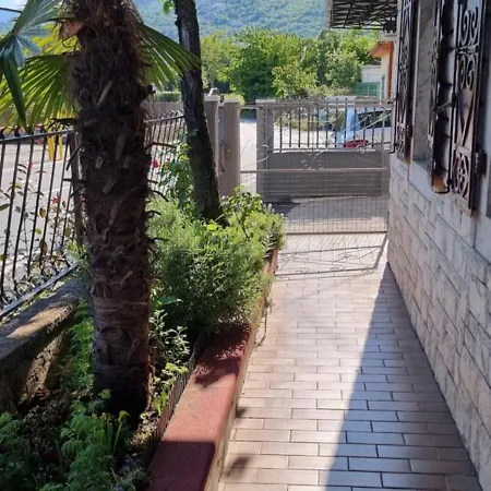 Tri Palme Apartment *